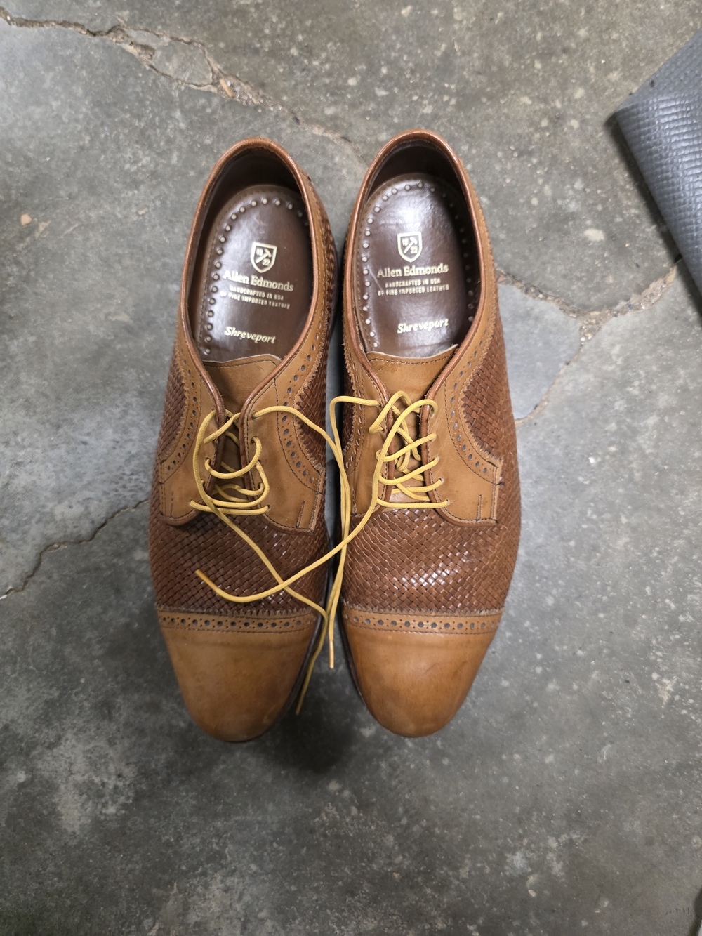 Allen Edmonds Tan and Brown Woven Leather Oxfords
